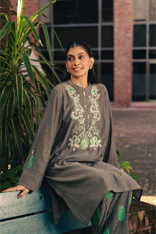 2 PIECE EMBROIDERED CHAMBRAY SUIT (PRET)