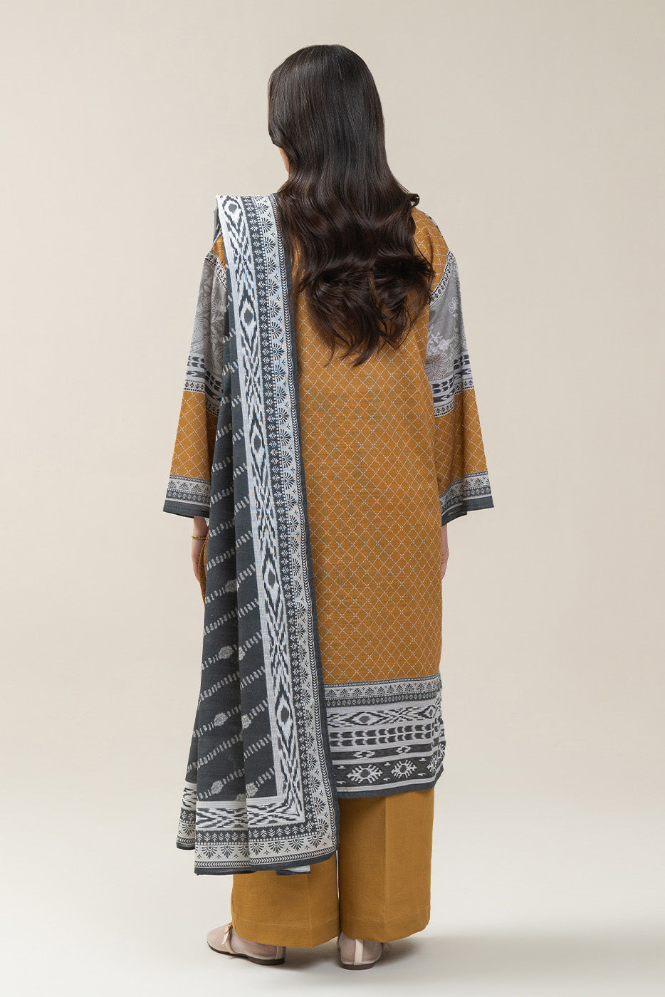 3 PIECE PRINTED LAWN SUIT-MEDALLION DEW SUIT
