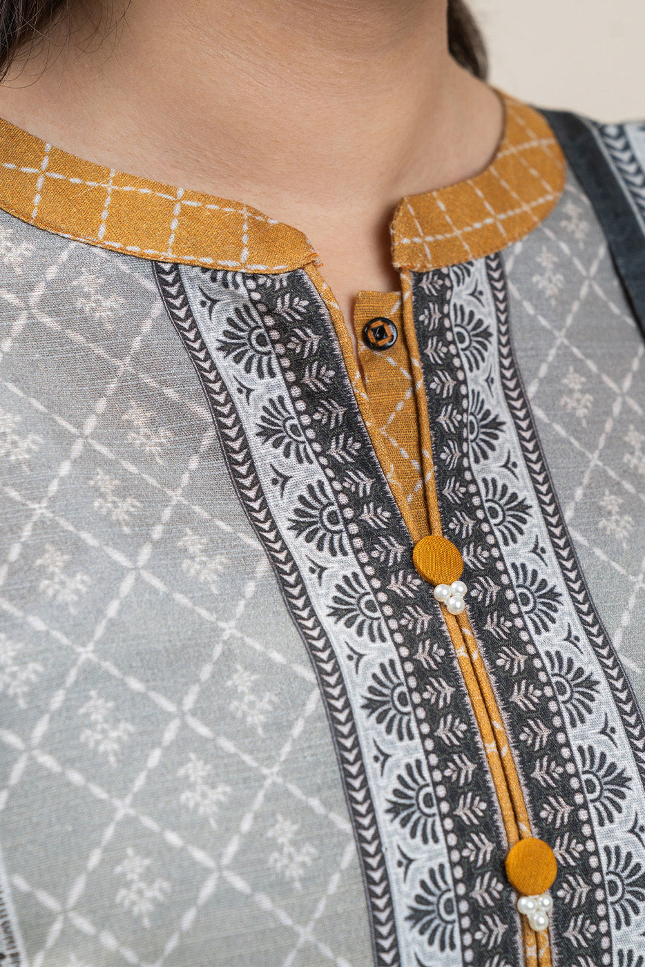 3 PIECE PRINTED LAWN SUIT-MEDALLION DEW SUIT